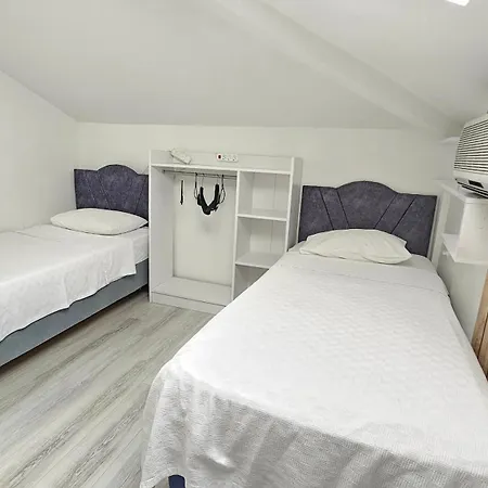 Zuemruet Vilă Ortaca (Mugla)